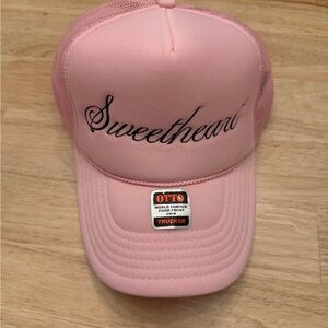 Sweetheart Truckee Hat